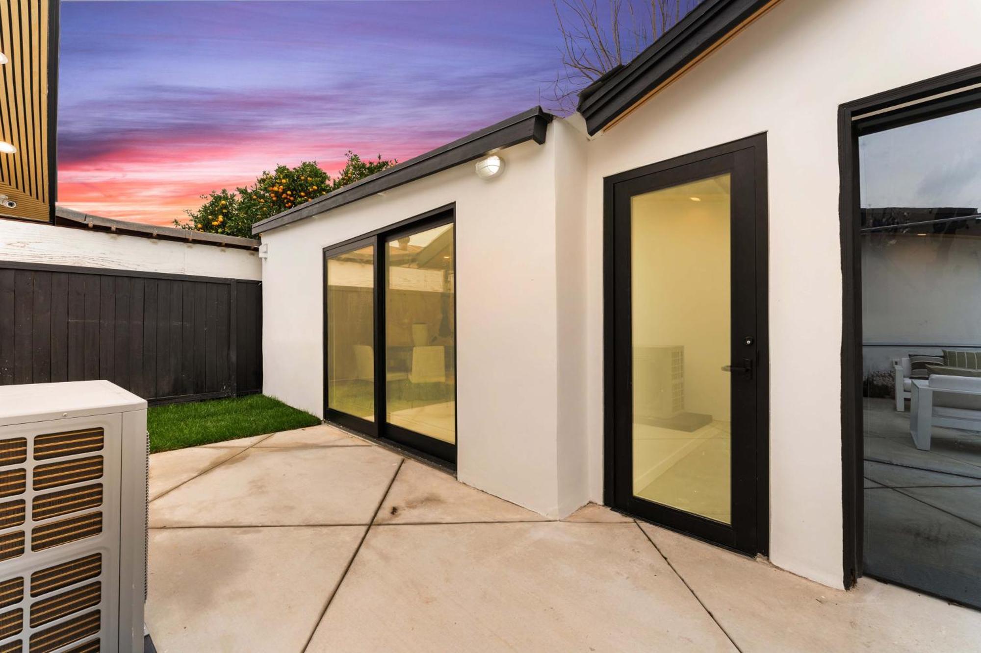 Luxury Living 3Br House With Outdoor Space, Parking Los Angeles Exterior photo